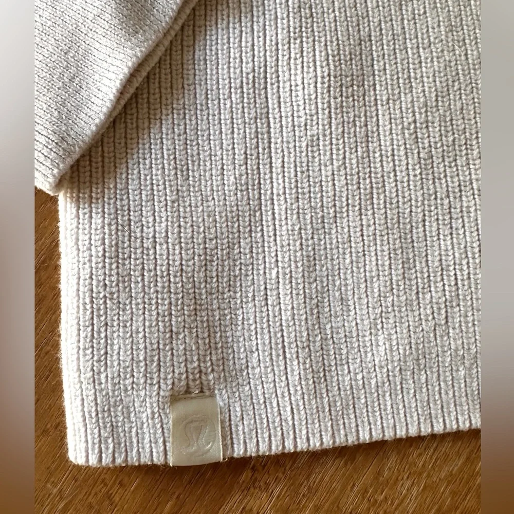 Lululemon Merino Wool-Blend Ribbed Crewneck Sweater White Opal Size 4 - Picture 6 of 7